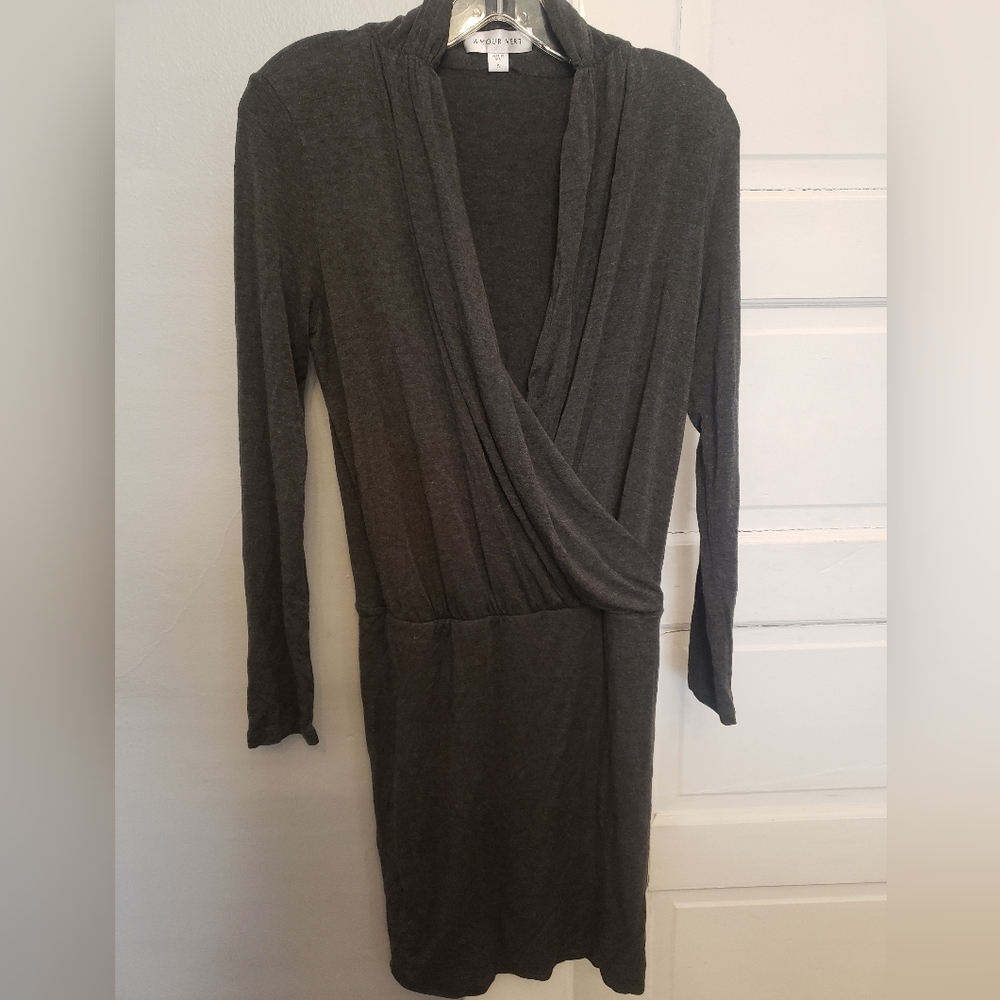 AMOUR VERT grey dress SMALL Angela